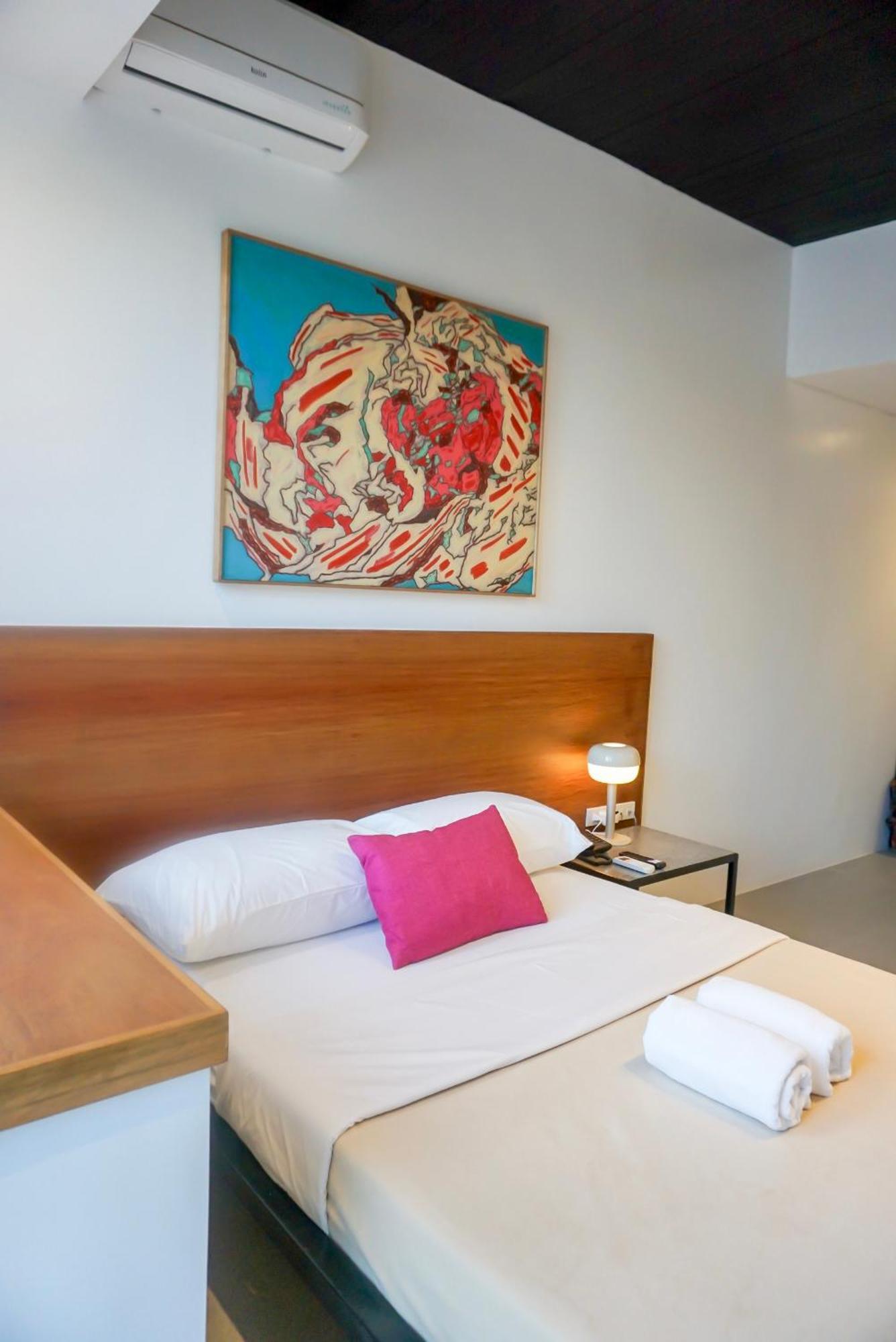 Cayco House By Hotel Durban Makati City Eksteriør bilde